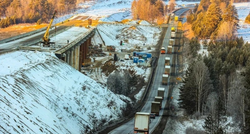 В Челябинской области на трассе М-5 открылась новая эстакада для движения