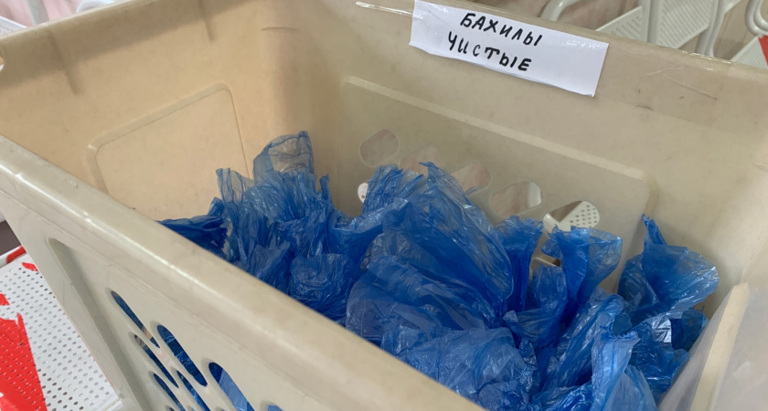 Бахилы в феврале беру пачками - и не могу нарадоваться своей хитрости: вот каким образом применяю