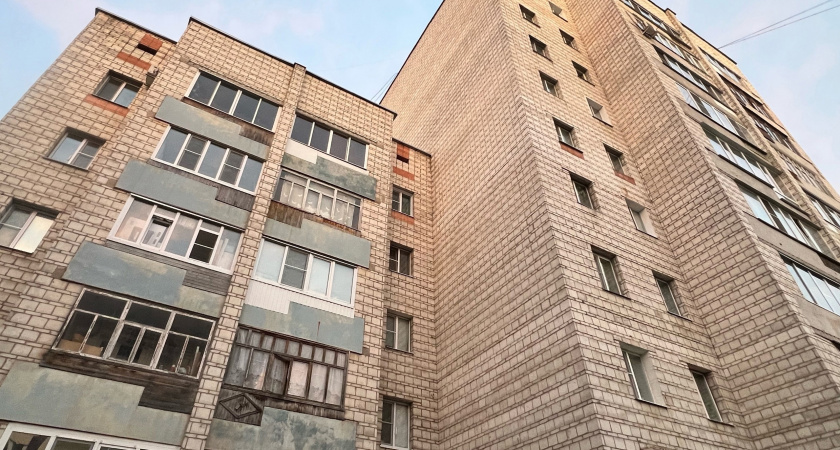 В Челябинске квартиру продали с молотка из-за долгов за коммуналку