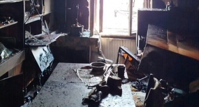 В Челябинске из-за пожара в квартире эвакуировали 12 человек