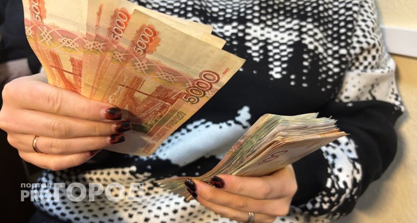 В Челябинской области полиция вернула пожилой женщине похищенные мошенником деньги