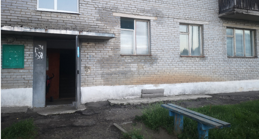 Россиян "штрафанут" за козырек подъезда — что происходит, и как это возможно