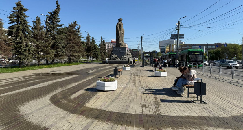 В Челябинске ликвидировали незаконные торговые точки и облагородили территорию