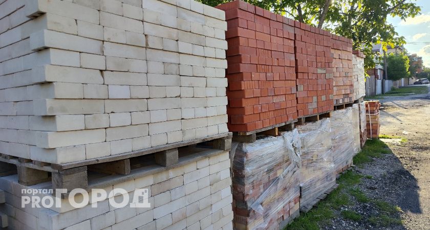 Почти 860 тысяч квадратных метров жилья построили за первые 4 месяца текущего года в Челябинской области