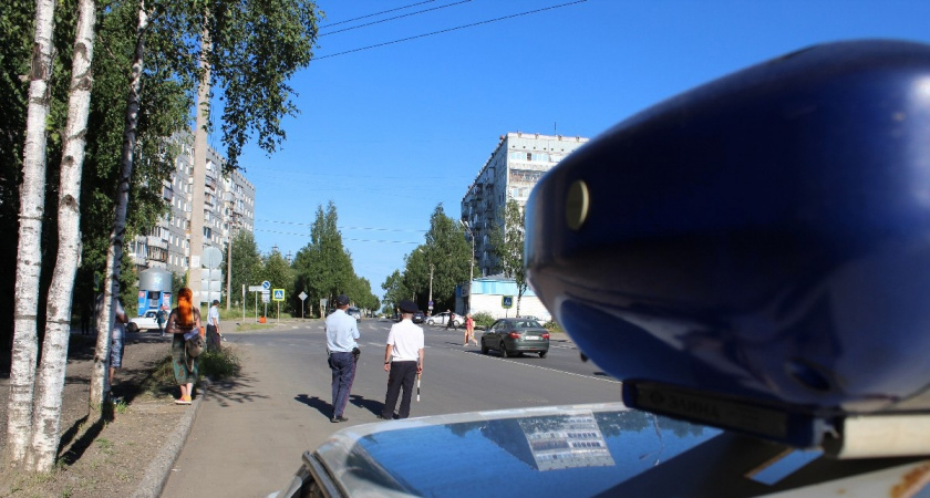С 1 июня - новое правило вводится для тех, кто водит автомобиль. Теперь полный запрет
