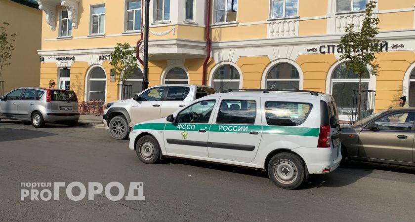 Более 15 тысяч южноуральцев не смогут выехать за границу из-за долгов по алиментам