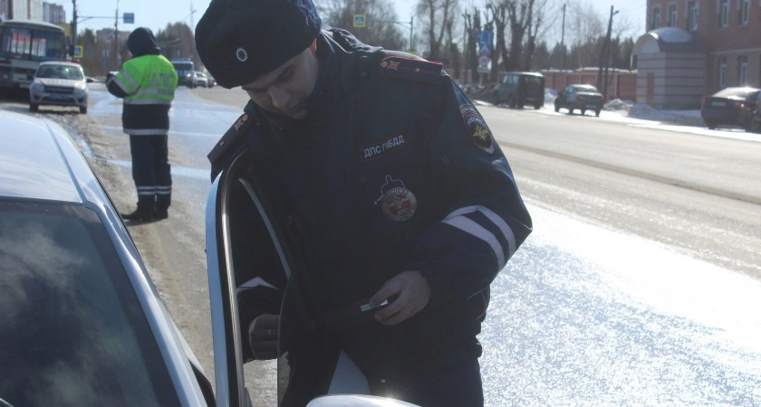Неожиданное правило вводится для всех, кто водит автомобиль. Теперь полный запрет