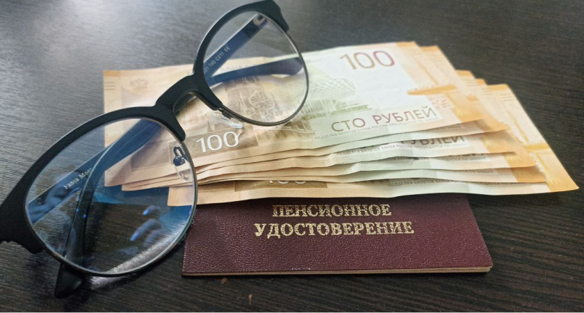 И работающим, и неработающим. Всем, кто получает пенсию, дадут разовую выплату в конце июня