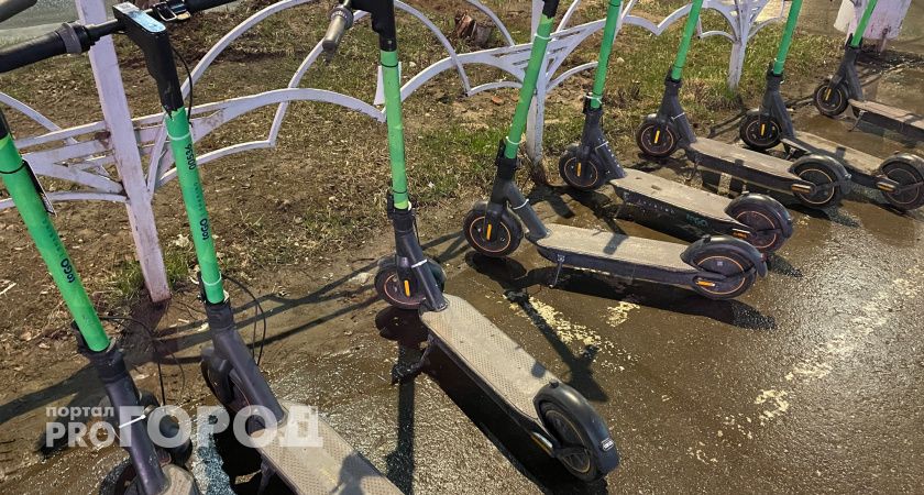 В Челябинске водитель электросамоката сбил трехлетнего ребенка 
