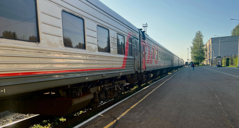 Юные экстремалы под Челябинском: школьники устроили опасную прогулку на электричке