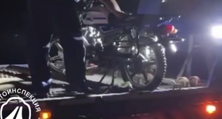 В Челябинской области инспекторы ДПС задержали 13-летнего школьника на питбайке