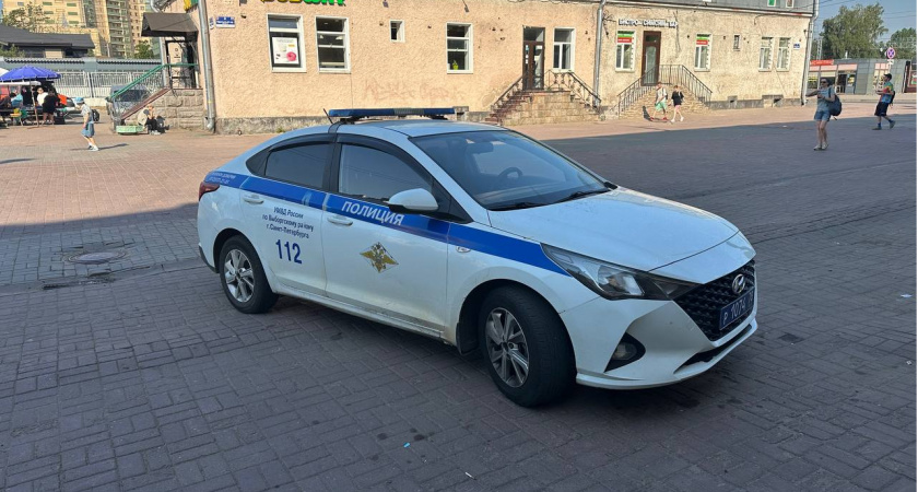 ГАИ окончательно поставила точку в давнем споре: обязан ли водитель ждать, пока пешеход перейдёт дорогу от начала до конца
