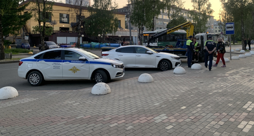 У водителей отберут права в августе, если обнаружат такие предметы в багажнике: список ГАИ