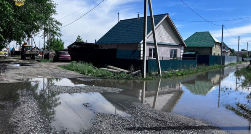 В челябинском поселке произошел потоп 
