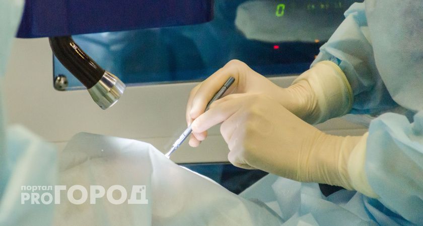 В Челябинске хирурги удалили гигантскую опухоль из груди мужчины