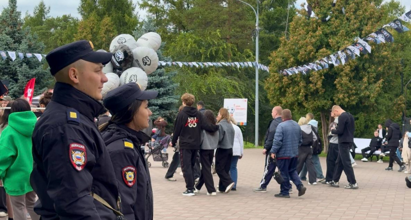 Полиция Челябинска обеспечила безопасность на масштабном фестивале