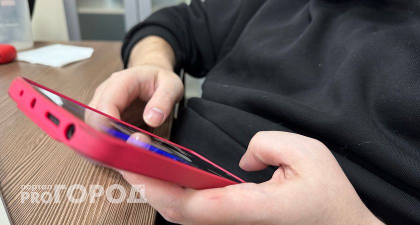 Депутат из Челябинска предлагает обеспечить бесплатный доступ школьников к нейросетям