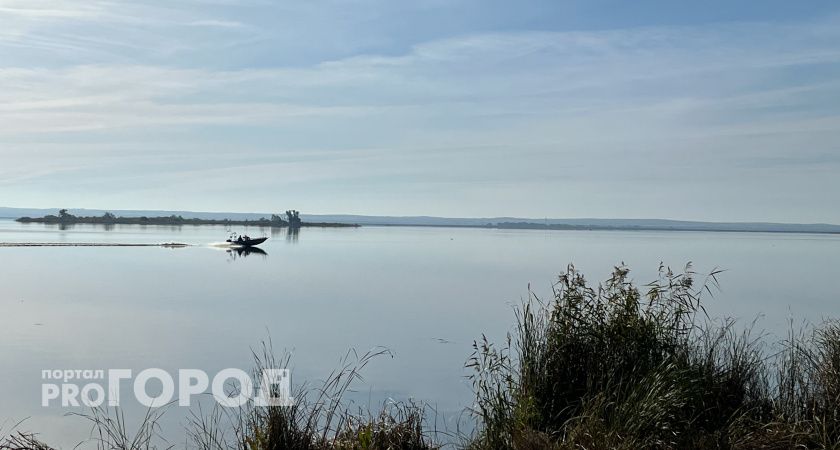 В Челябинской области спасатели всю ночь искали пропавших рыбаков