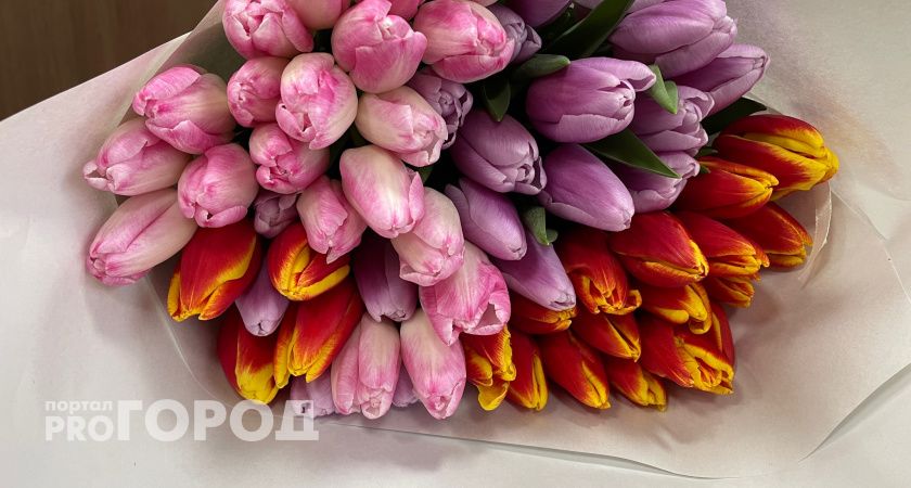 Челябинцы оставили курьерам более 643 тысяч рублей чаевых с начала года