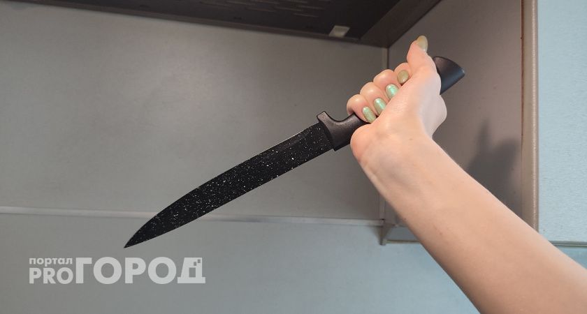 В Челябинской области женщина воткнула в мужа нож 