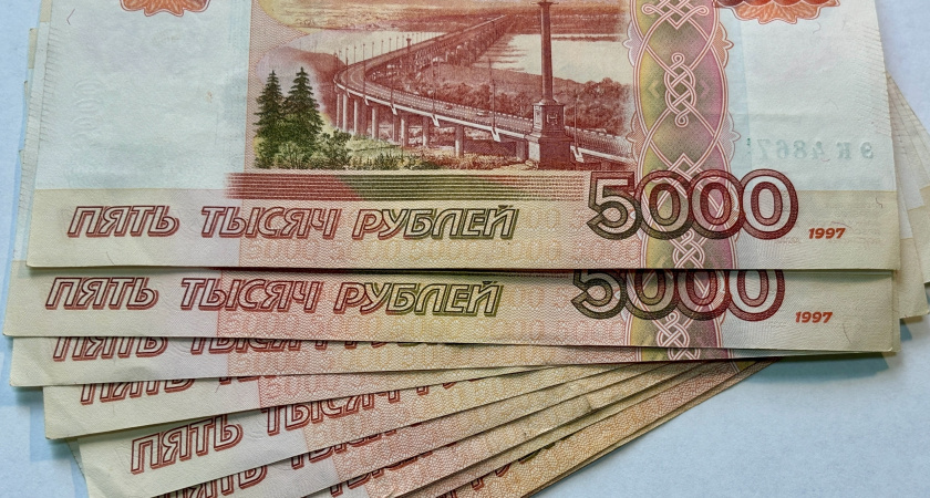 Пенсионер в Челябинской области потерял крупную сумму, доверившись мошенникам