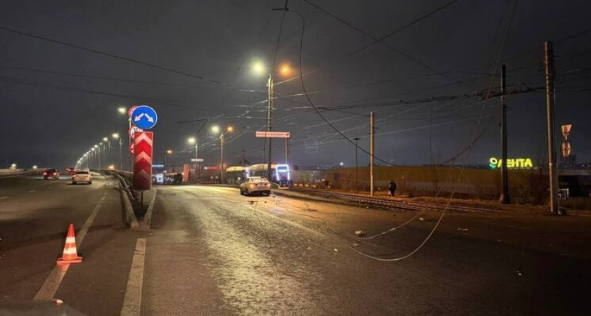 В Челябинске из-за обвисших проводов произошли сразу несколько аварий