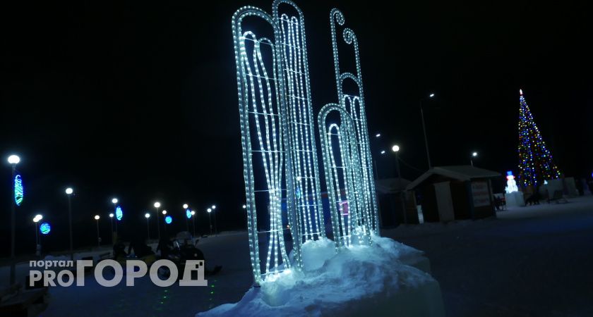 В Челябинске стартовали работ по возведению новогоднего ледового городка 