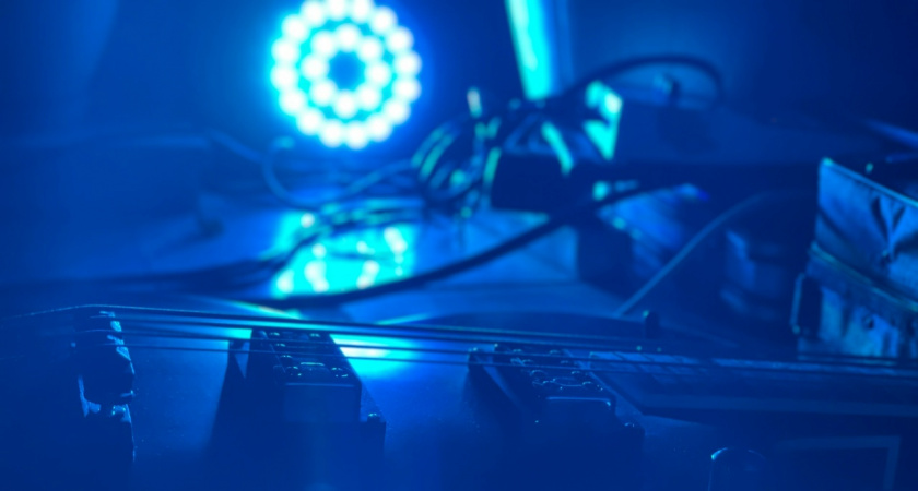 Челябинский бизнес-тренер Владислав Коробейников выиграл телевизионное шоу