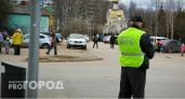 Видео из соцсетей помогло поймать подростка, катавшегося на мопеде по газонам в Челябинской области