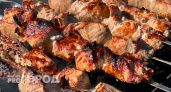 Жителям Челябинской области рекомендуют жарить шашлык на покупном угле