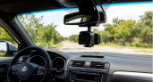 Теперь штраф не только за ремень и телефон: с августа еще и видеорегистратор под контролем — водителям рассказали о нюансах