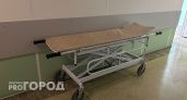 В Челябинске ребенок угодил в больницу с порванной трахеей: он пытался перелезть через забор