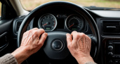 В каком возрасте теперь нельзя управлять автомобилем и что должен знать каждый возрастной водитель в конце 2025 года