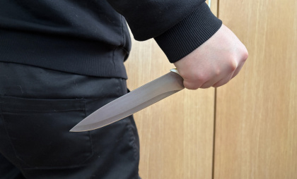 В Челябинске прямо в храме мужчина напал на двух женщин